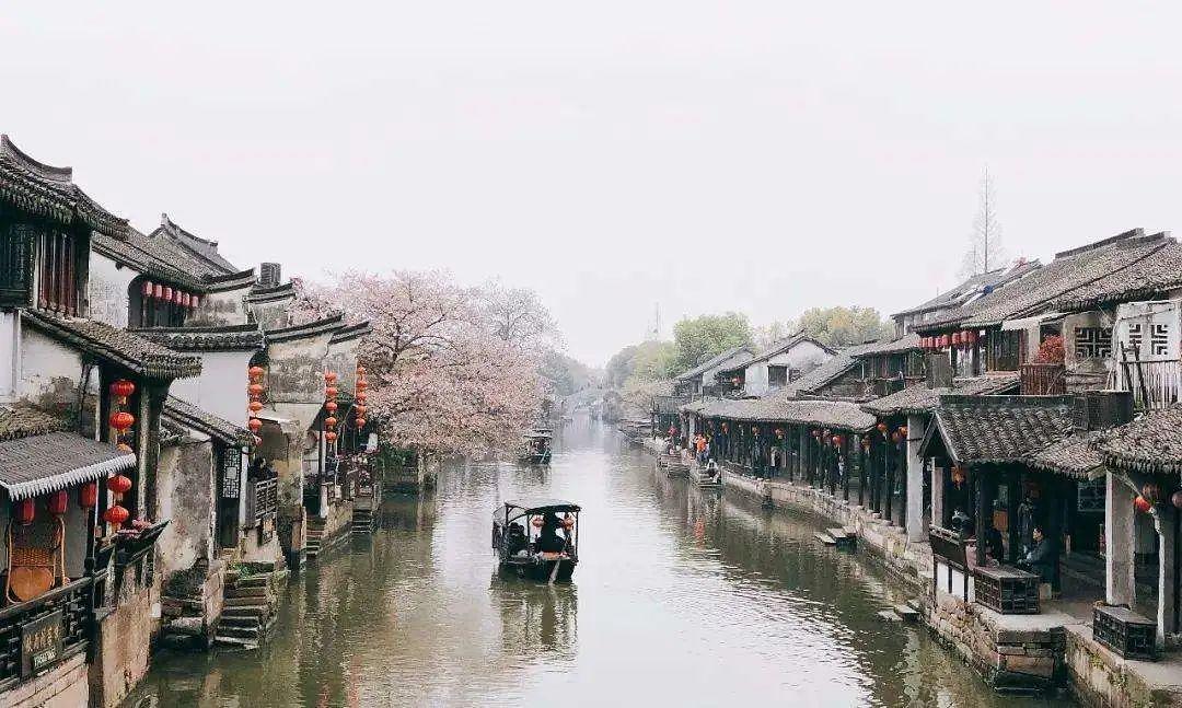 连亏三年后去年预盈超10亿元,大湾区铁路龙头广深铁路业绩仍未回到巅峰